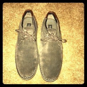 Dark grey Reaction Kenneth Cole men’s dress shoes